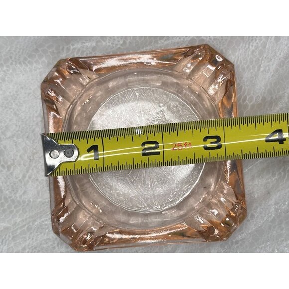 Vintage Pink Depression Adam Glass Starburst Design Ashtray Jeannette Art Deco - Picture 3 of 3